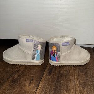 Disney Frozen Girls' Gray Ankle Boots with Elsa & Anna